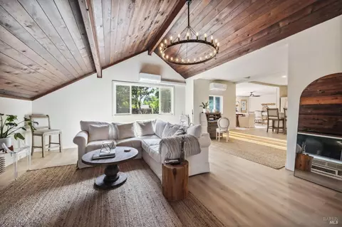 Living - 18350 Arnold Dr, Sonoma, CA 95476 photo 3 of 4