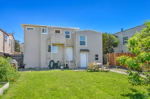 Exterior - 1316 Farrell St, Vallejo, CA 94590 photo 6 of 13