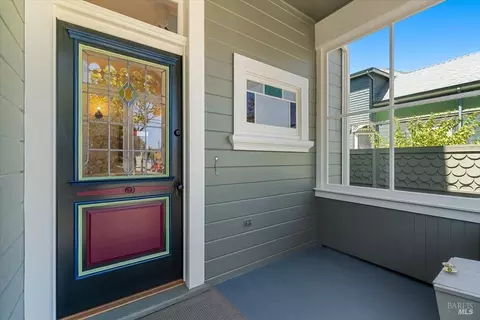Exterior - 1456 C St, Eureka, CA 95501 photo 5 of 23