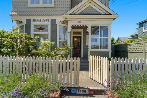 Exterior - 1456 C St, Eureka, CA 95501 photo 3 of 23