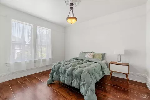 Bedroom - 1456 C St, Eureka, CA 95501 photo 6 of 9