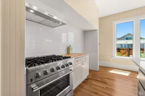 Kitchen - 1456 C St, Eureka, CA 95501 photo 1 of 4