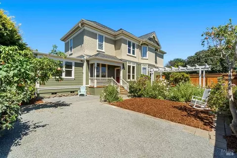 Exterior - 1456 C St, Eureka, CA 95501 photo 13 of 23
