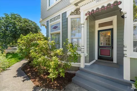 Exterior - 1456 C St, Eureka, CA 95501 photo 4 of 23
