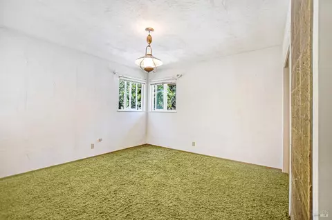 Bedroom - 21355 Hyde Rd, Sonoma, CA 95476 photo 3 of 3