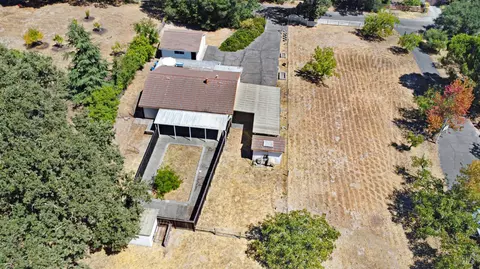 View/Area - 21355 Hyde Rd, Sonoma, CA 95476 photo 4 of 6