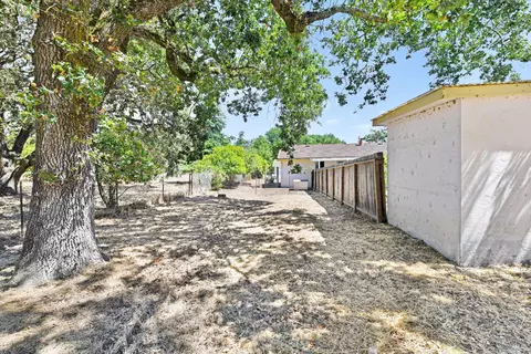 Exterior - 21355 Hyde Rd, Sonoma, CA 95476 photo 19 of 36