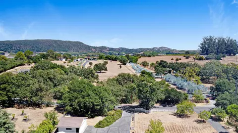 View/Area - 21355 Hyde Rd, Sonoma, CA 95476 photo 2 of 6