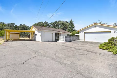 Exterior - 21355 Hyde Rd, Sonoma, CA 95476 photo 32 of 36