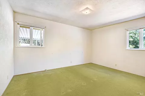 Bedroom - 21355 Hyde Rd, Sonoma, CA 95476 photo 1 of 3