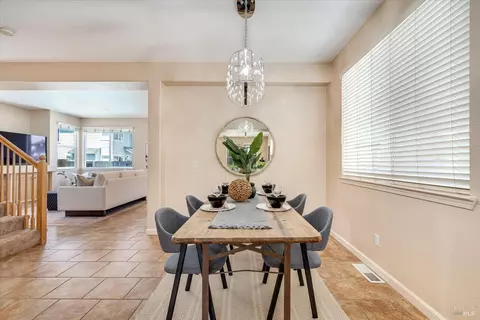 Dining - 1268 Pedroncelli Dr, Windsor, CA 95492 photo 1 of 4