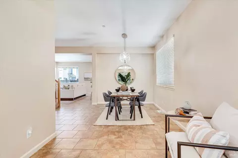 Entry Way - 1268 Pedroncelli Dr, Windsor, CA 95492 photo 3 of 6