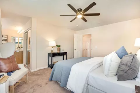 Bedroom - 1268 Pedroncelli Dr, Windsor, CA 95492 photo 3 of 10