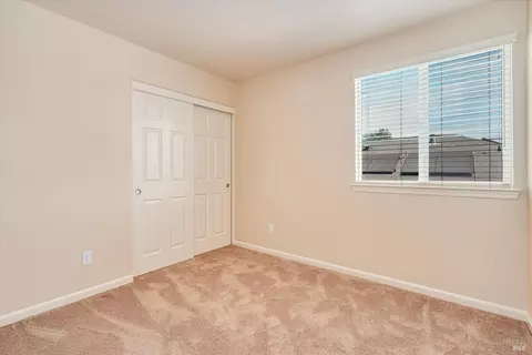 Bedroom - 1268 Pedroncelli Dr, Windsor, CA 95492 photo 4 of 10