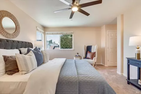 Bedroom - 1268 Pedroncelli Dr, Windsor, CA 95492 photo 2 of 10