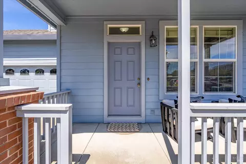 Exterior - 1268 Pedroncelli Dr, Windsor, CA 95492 photo 3 of 13