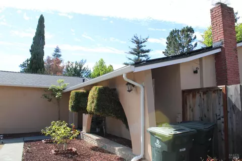 120 Cook Cir, Vallejo, CA 94589 photo 6