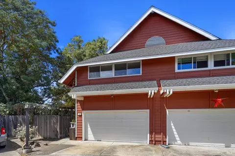 Exterior - 38 Meadowbrook Ct, Cotati, CA 94931 photo 4 of 10