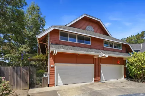 Exterior - 38 Meadowbrook Ct, Cotati, CA 94931 photo 2 of 10
