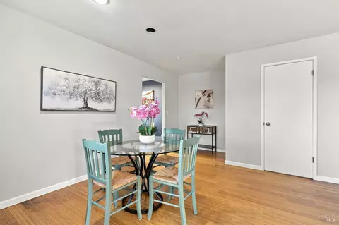 Dining - 38 Meadowbrook Ct, Cotati, CA 94931 photo 1 of 2