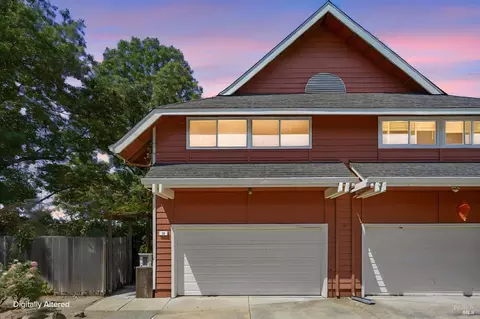 Exterior - 38 Meadowbrook Ct, Cotati, CA 94931 photo 3 of 10