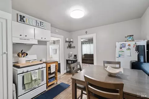 Kitchen - 514 Florida St, Vallejo, CA 94590 photo 3 of 3