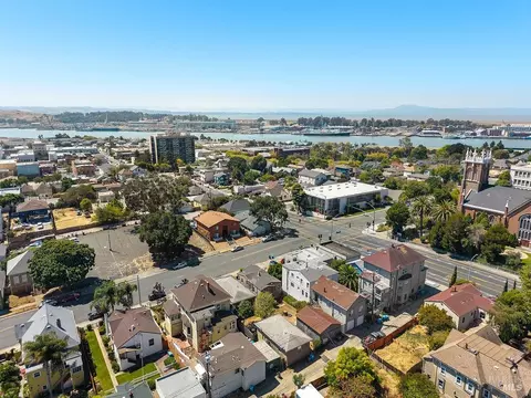 View/Area - 514 Florida St, Vallejo, CA 94590 photo 6 of 7
