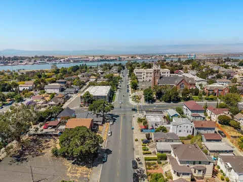 View/Area - 514 Florida St, Vallejo, CA 94590 photo 5 of 7
