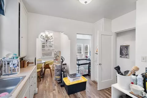 Entry Way - 514 Florida St, Vallejo, CA 94590 photo 2 of 5