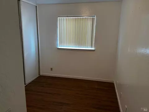 Bedroom - 1362 Sanderling Dr, Fairfield, CA 94533 photo 2 of 3