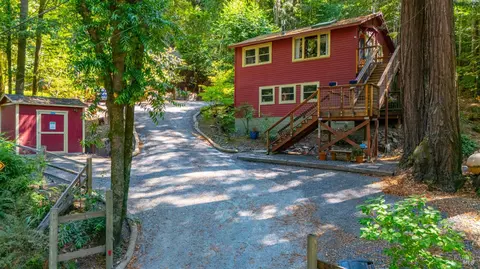 16775 Neeley Rd, Guerneville, CA 95446