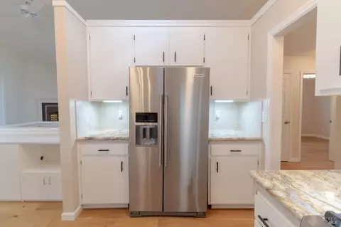 Kitchen - 26760 Oriole Dr, Willits, CA 95490 photo 5 of 5