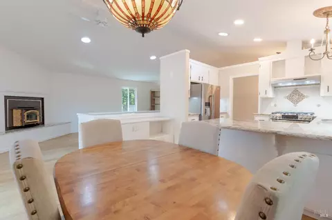 Dining - 26760 Oriole Dr, Willits, CA 95490 photo 1 of 3
