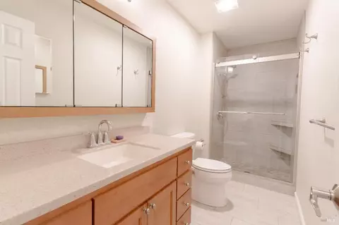 Bath - 26760 Oriole Dr, Willits, CA 95490 photo 1 of 3