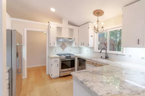 Kitchen - 26760 Oriole Dr, Willits, CA 95490 photo 3 of 5