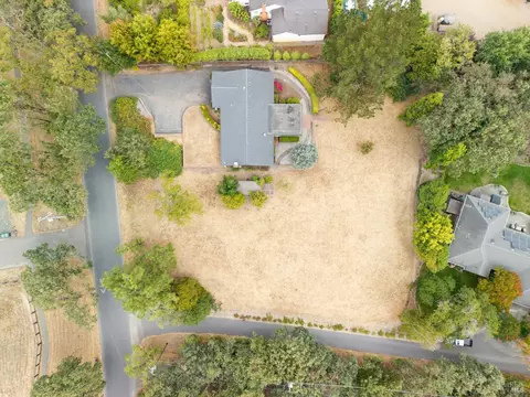 468 W School St, Cotati, CA 94931 photo 3