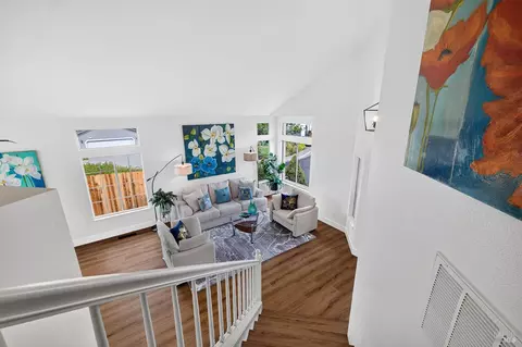 Entry Way - 8273 Honor Pl, Cotati, CA 94931 photo 7 of 9