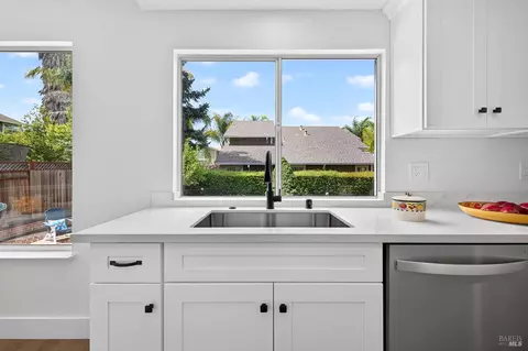 Kitchen - 8273 Honor Pl, Cotati, CA 94931 photo 6 of 6