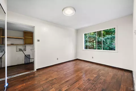 Bedroom - 20251 Willow Rd, Monte Rio, CA 95462 photo 1 of 6