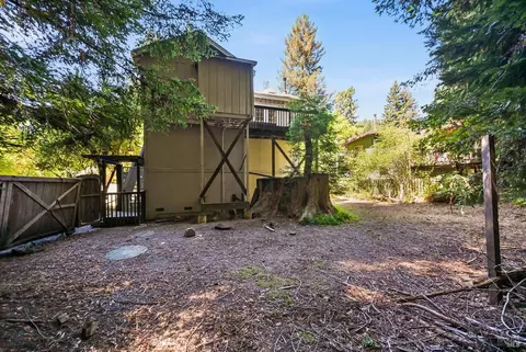 Exterior - 20251 Willow Rd, Monte Rio, CA 95462 photo 15 of 17