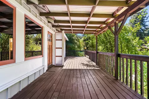 Exterior - 20251 Willow Rd, Monte Rio, CA 95462 photo 7 of 17