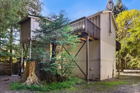Exterior - 20251 Willow Rd, Monte Rio, CA 95462 photo 12 of 17
