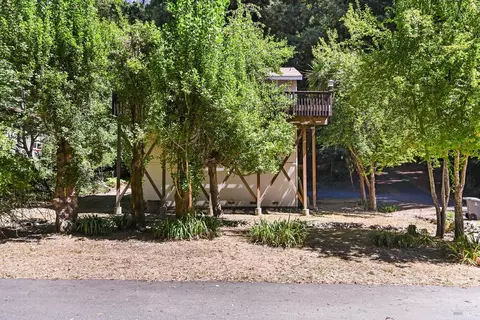 Exterior - 20251 Willow Rd, Monte Rio, CA 95462 photo 11 of 17