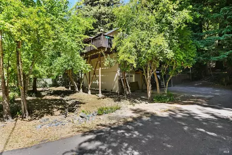 Exterior - 20251 Willow Rd, Monte Rio, CA 95462 photo 14 of 17