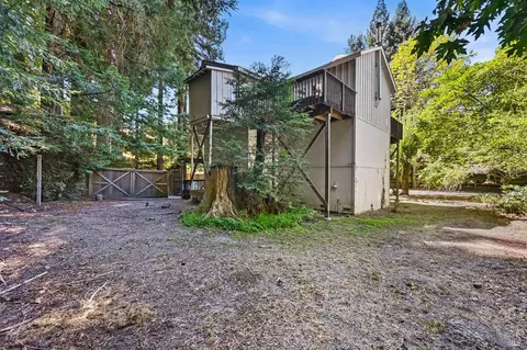 Exterior - 20251 Willow Rd, Monte Rio, CA 95462 photo 13 of 17