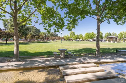 Other - 1029 Hampshire Ln, Windsor, CA 95492 photo 7 of 8