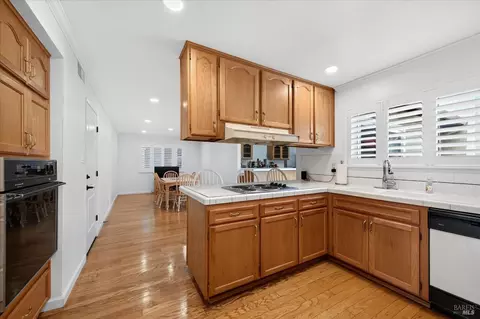 Kitchen - 228 Valencia St, Vallejo, CA 94591 photo 1 of 2