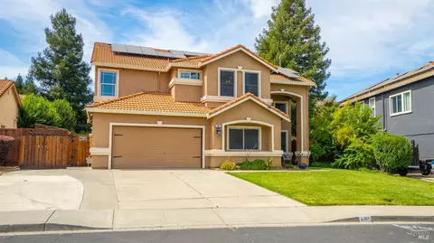 Exterior - 885 Kells Cir, Vacaville, CA 95688 photo 1 of 16