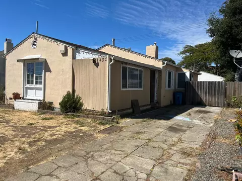 Exterior - 1432 Ohio St, Vallejo, CA 94590 photo 3 of 7