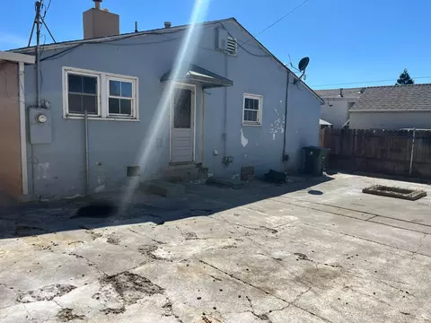 Exterior - 1432 Ohio St, Vallejo, CA 94590 photo 5 of 7